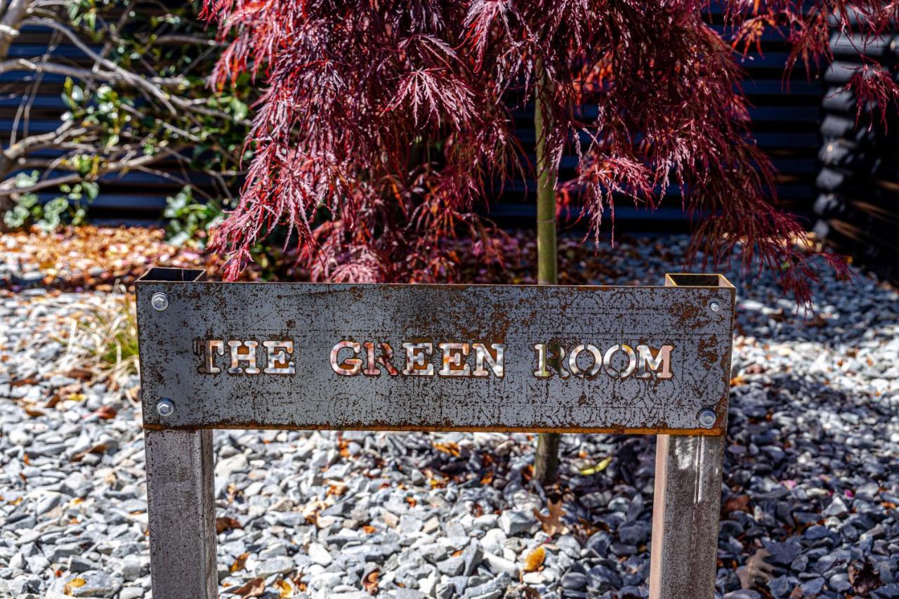 Magic On Maryburn - The Green Room Twizel Exterior foto